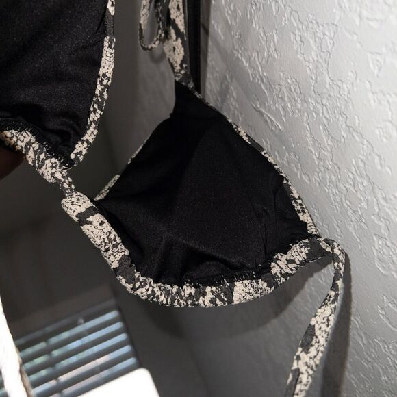 NWT Andie Snakeskin Print The String Bikini Top Size Large‎ - Picture 6 of 6